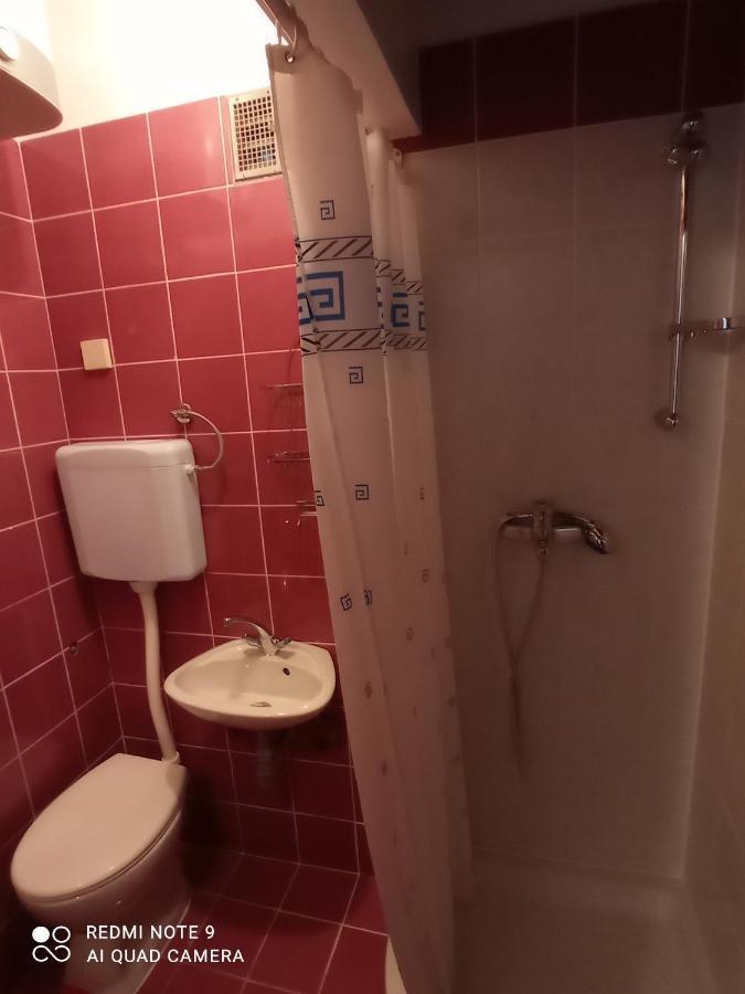 Studio Apartman Premantura Buitenkant foto